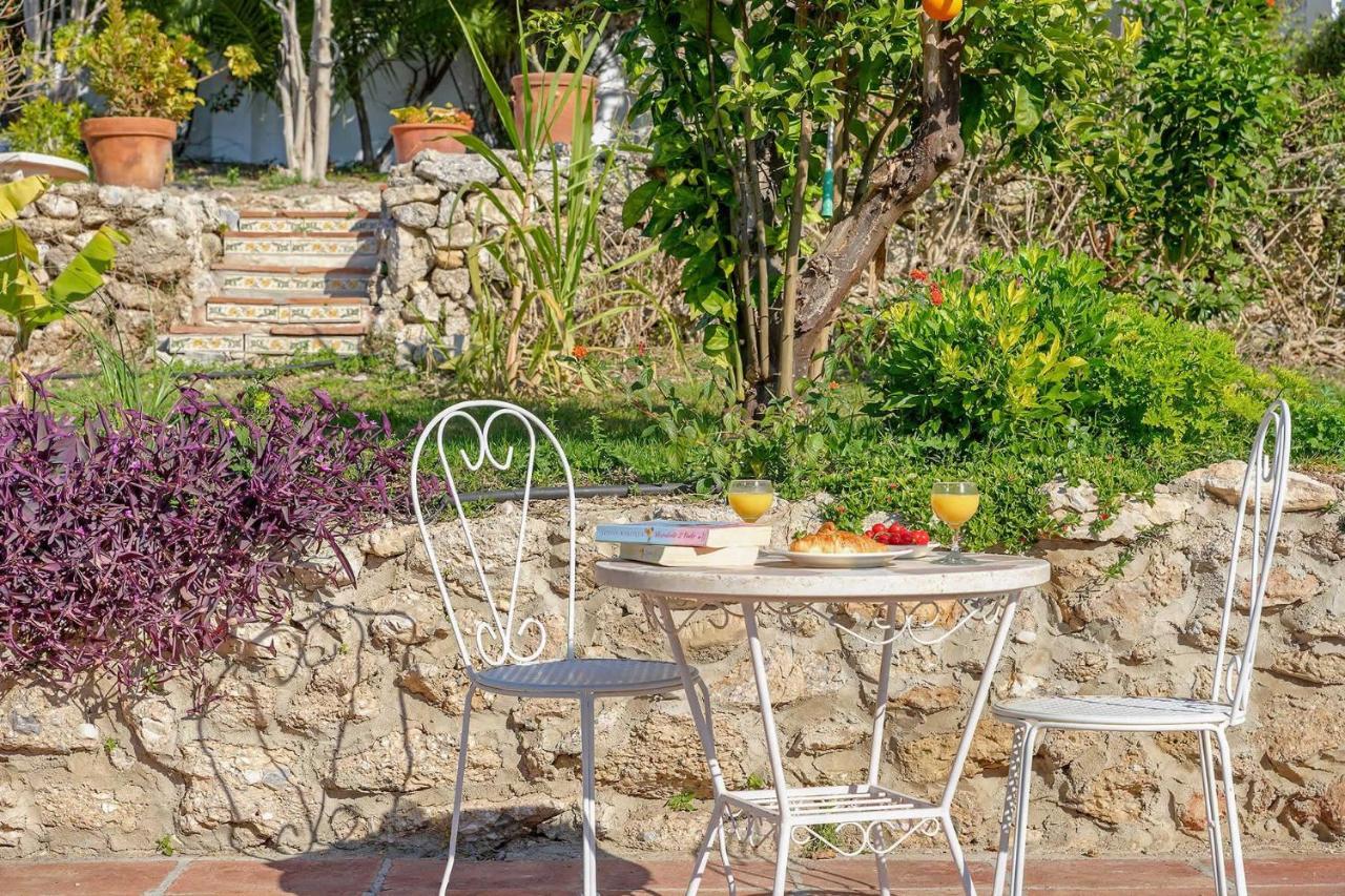 Private Heated Pool, Jacuzzi & 1225M2 Garden In Villa Cipreses 프리질리아나 외부 사진